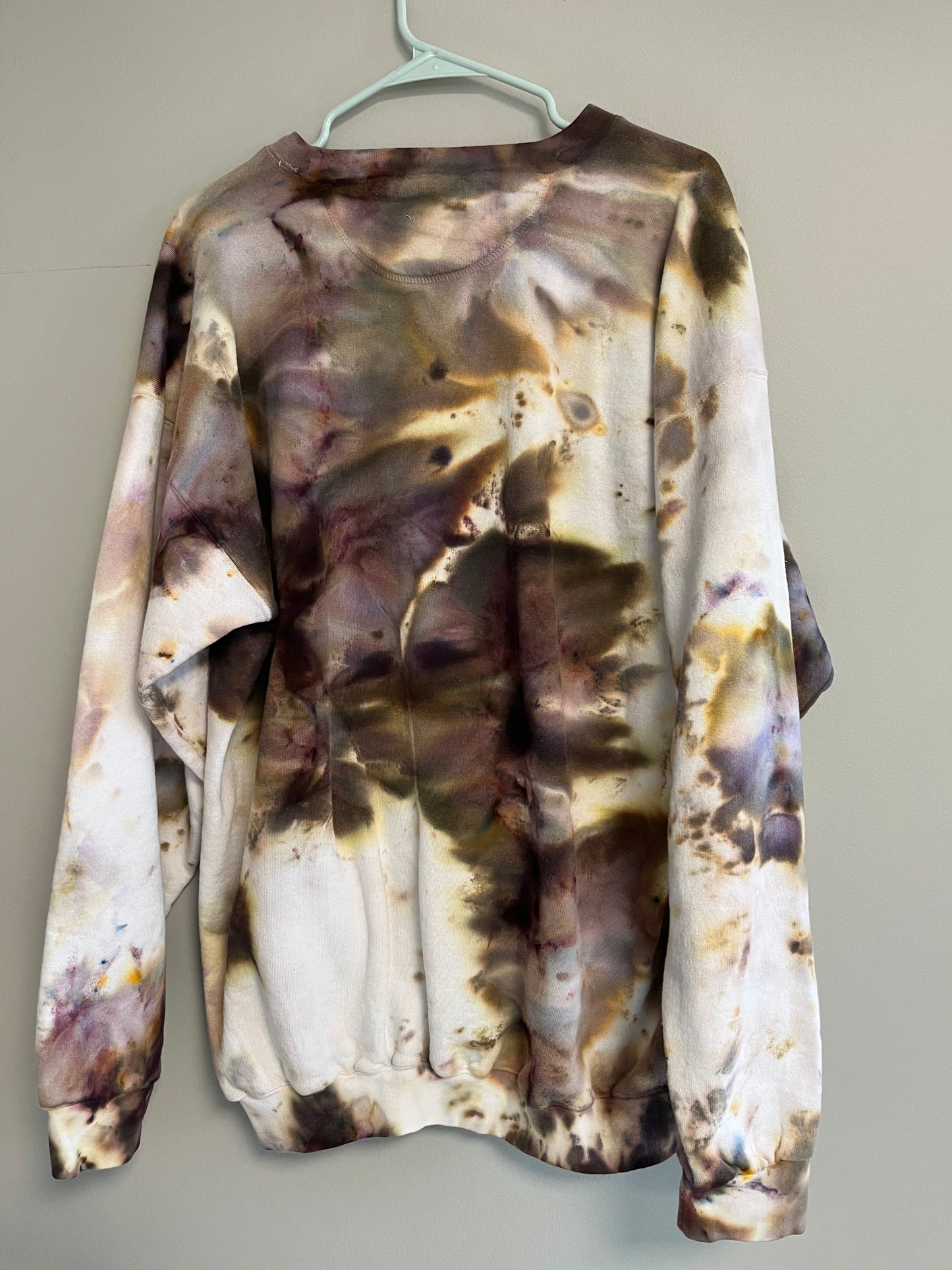 Shiitake Dyed Crew Neck